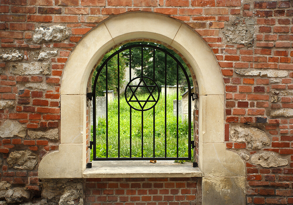 Krakau Umzäunung des Friedhofs und der Remuh Synagoge