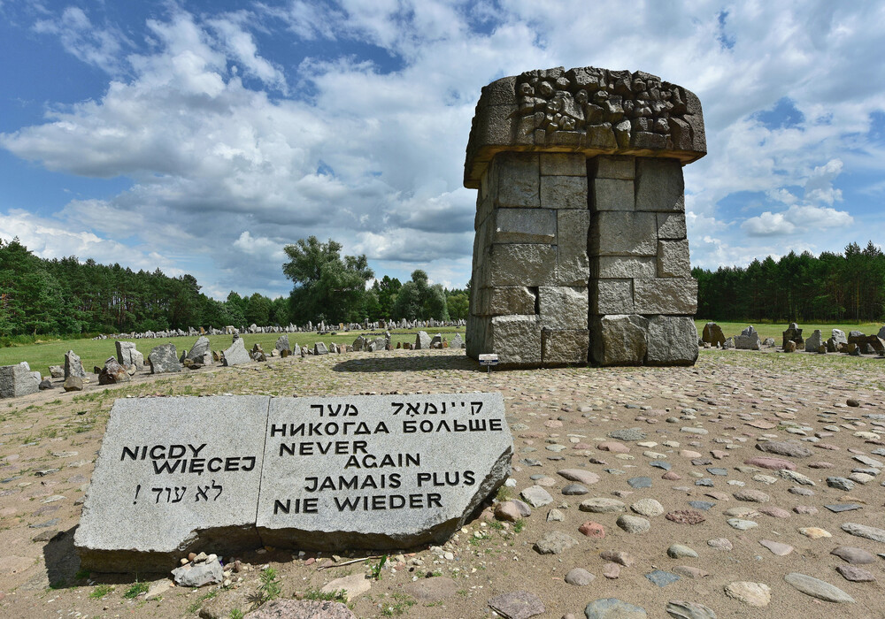 Denkmal für die Opfer des Vernichtungslagers Treblinka Adrian Grycuk/CC BY-SA 3.0-pl/Wikimedia Commons