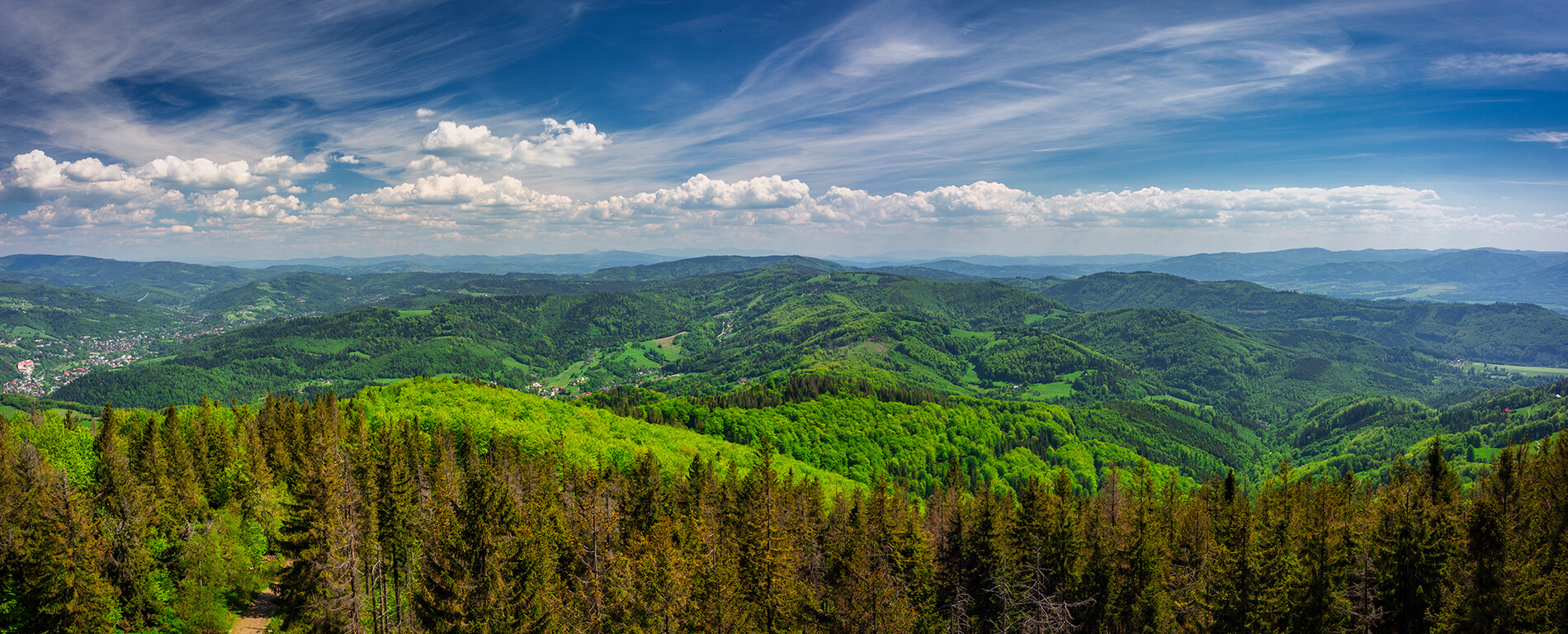 Beskidy  Bergen die malerische Landschaft 